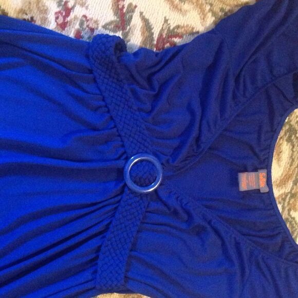Ladies royal blue 👗 in size medium from So Sik - Picture 4 of 7